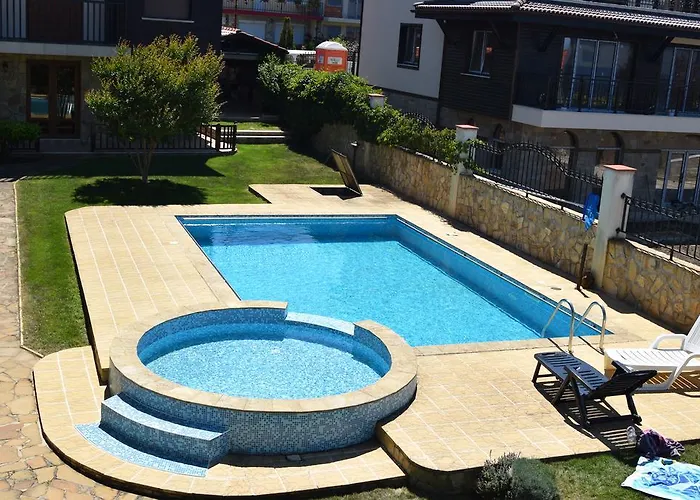 Paradise Bay Созополь